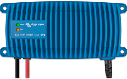 Blue Smart IP67 Charger 12/7 (1)
