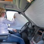 Dometic FP 210 Ducato 250 07/2006, Ducato 290, Peugeot , Jumper 07/2014 sonrası Yağmur Sensör Uyumlu ön Güneşlik Sol + Sağ Cam 3lü Güneşlik Seti - Görsel 4