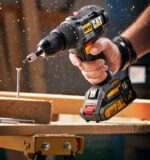 CAT DX12BC 18Volt/2.0Ah Li-ion Tek Akülü Kömürsüz Profesyonel Şarjlı Darbeli Matkap - Görsel 9