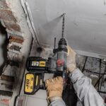 CAT DX21 18Volt 4.0Ah 2.2J Li-ion Çift Akülü Şarjlı Kömürsüz Profesyonel SDS-Plus Pnömatik Kırıcı/Delici - Görsel 6