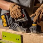 CAT DX81B 18Volt 82mm Çift Bıçaklı Kömürsüz Profesyonel Planya (Akü Dahil Değildir) - Görsel 3