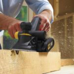 CAT DX86 900Watt 82mm Çift Bıçaklı Profesyonel Planya - Görsel 3