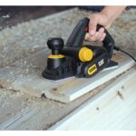 CAT DX86 900Watt 82mm Çift Bıçaklı Profesyonel Planya - Görsel 4