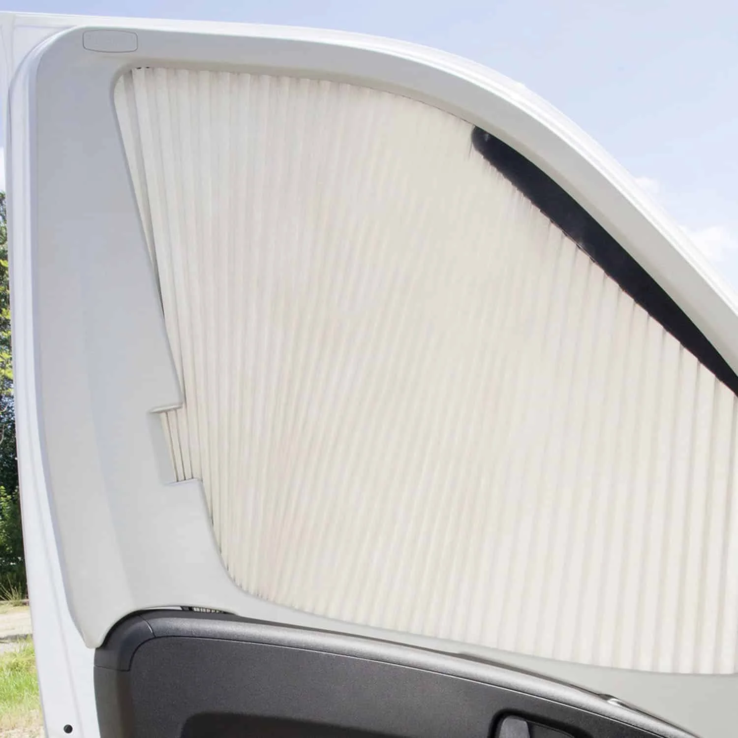 ducato-sol-kapi-sineklik Remis Fiat Ducato Sol Kapı Cam Güneşliği - Görsel 1