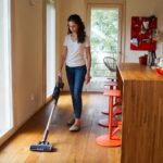 WORX WX038 20Volt 2.0Ah. Li-ion 105Watt Çift Akülü Kömürsüz Siklonik Sistem Şarjlı Dikey Süpürge - Görsel 5