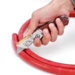 WORKPRO WP211014 Ağır Hizmet Paslanmaz Çelik/Ahşap Gövde Katlanır Rötuş Maket Bıçağı + 10 Adet Yedek Bıçak - Görsel 6