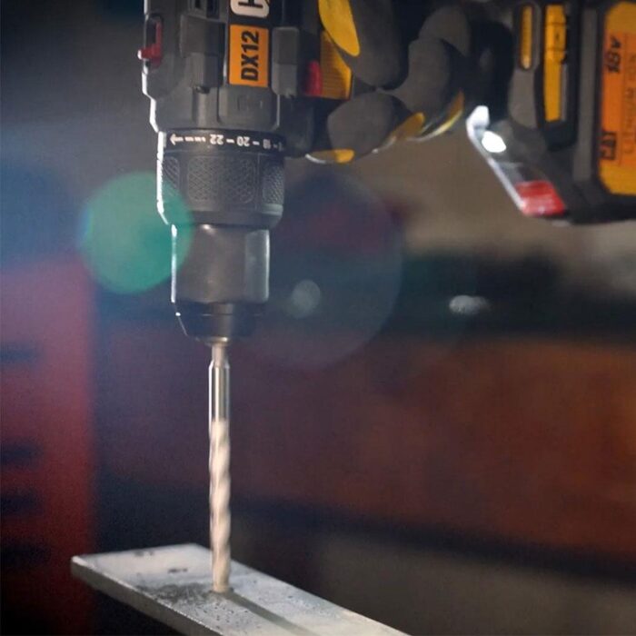 CAT DX12K.2 18Volt/4.0Ah Li-ion Çift Akülü Kömürsüz Profesyonel Şarjlı Darbeli Matkap + DX71.2 Kömürsüz Darbeli Tornavida Kombo Set - Görsel 10