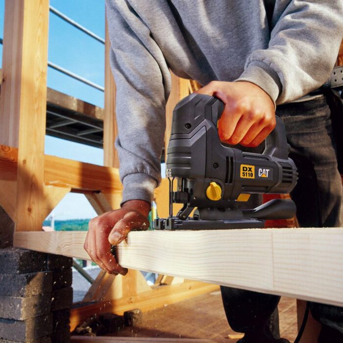 CAT DX5110 780Watt Profesyonel Devir Ayarlı Dekupaj Testere - Görsel 3