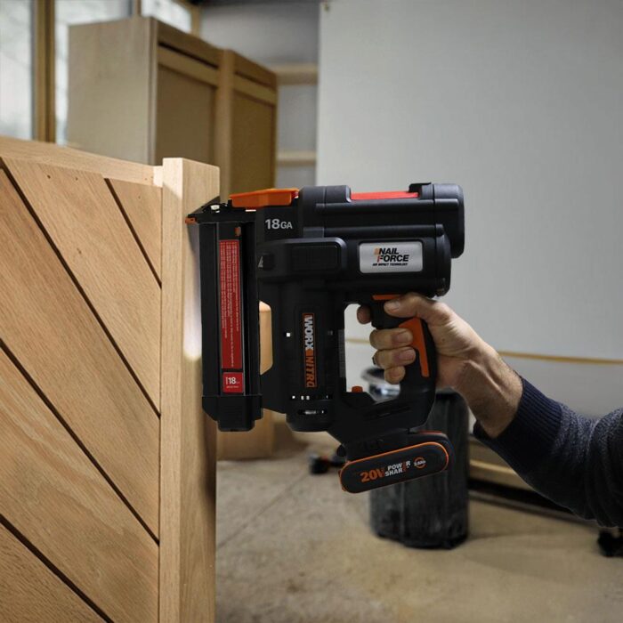 WORX WX844.9 20Volt 16-40mm Profesyonel Şarjlı Zımba Makinesi + 2700 Adet Yedek Zımba (Akü Dahil Değildir) - Görsel 7